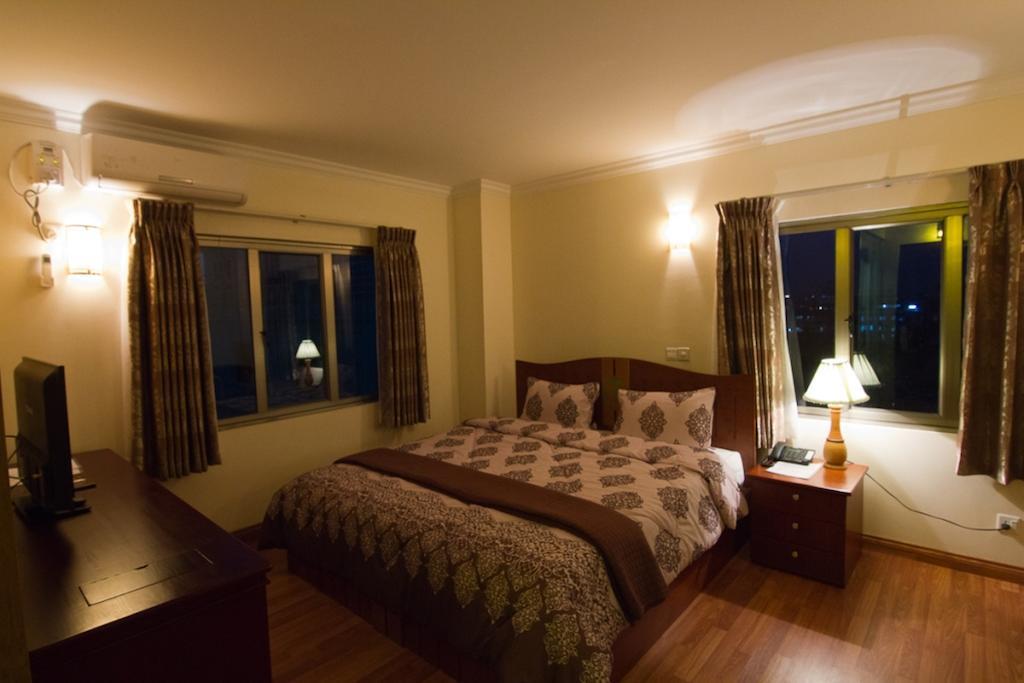 โรงแรมมิลเลนเนี่ยม โรงแรม 4*