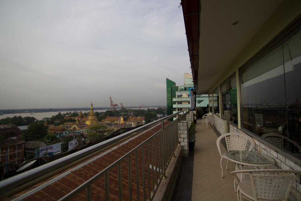 โรงแรม โรงแรมมิลเลนเนี่ยม 4*